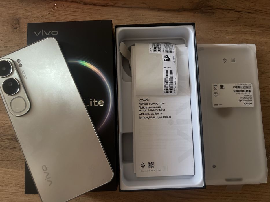 Продается телефон vivo v40 lite 128gb