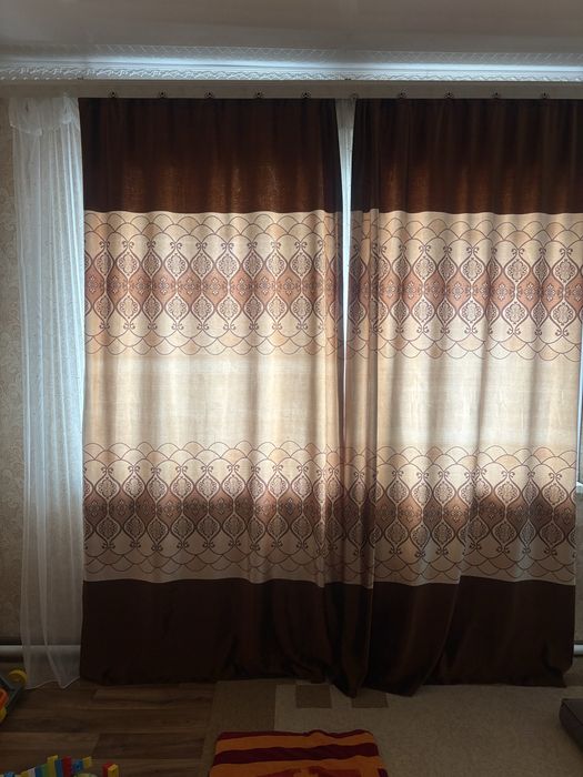 Продам шторы в хорошем состоянии