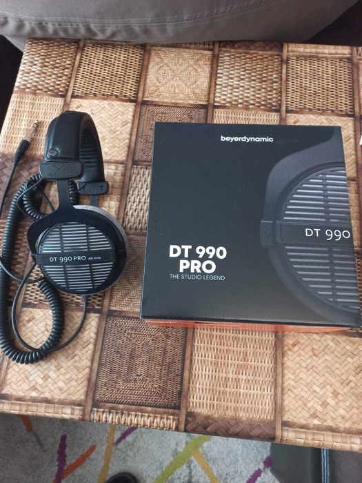 Beyerdynamic DT 990 PRO 250 Ohm Студийни слушалки