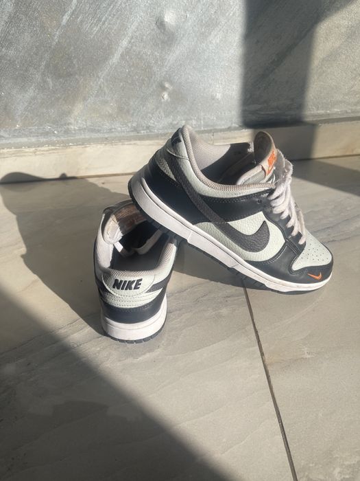Nike Dunk Low marimea 40