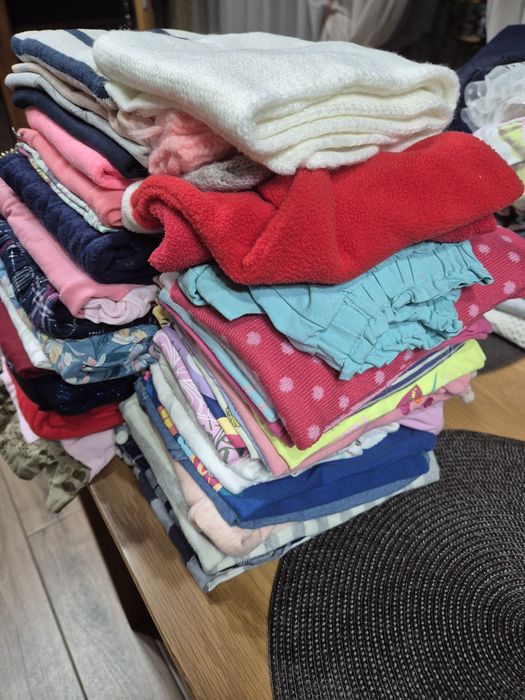 Haine fetita marime 92 si papucei marimea 24