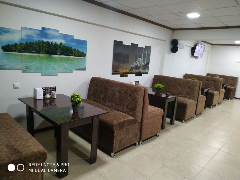 Divan kafe faqat fud