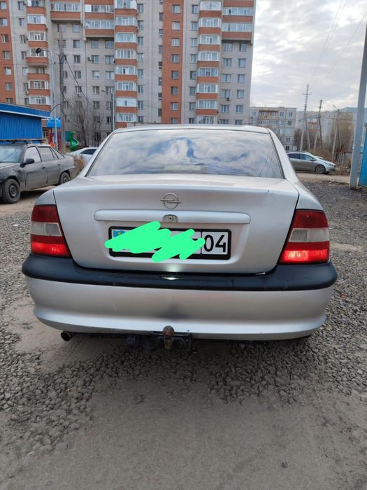 Продам опель вектра Б срочно