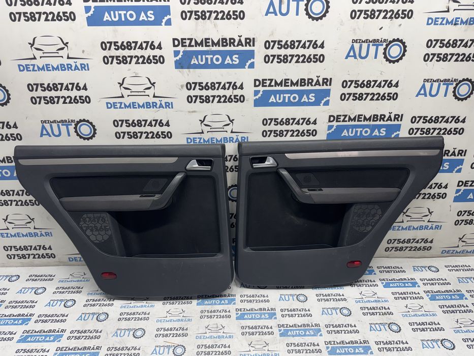 fete usi fata spate  touran