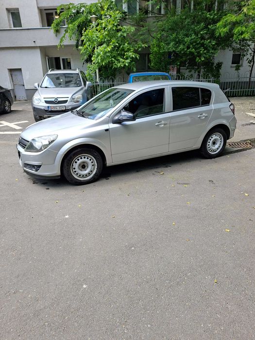 OPEL Astra 2004 — imagine 3