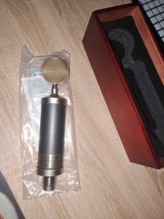 Microfon de studio BLUE BABY BOTTLE SL ( NEFOLOSIT )