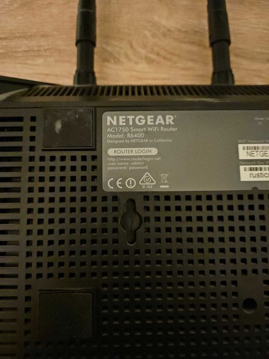 Netgear R6400 рутер 2.4 / 5 GHz