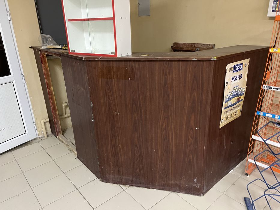 Продам стеллажи для магазина