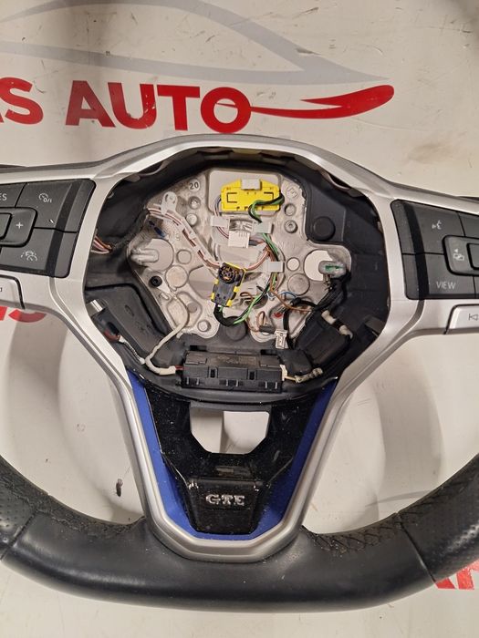 Волан GTE  с пера Vw Passat B8.5 / Пасат Б8.5 2020г.