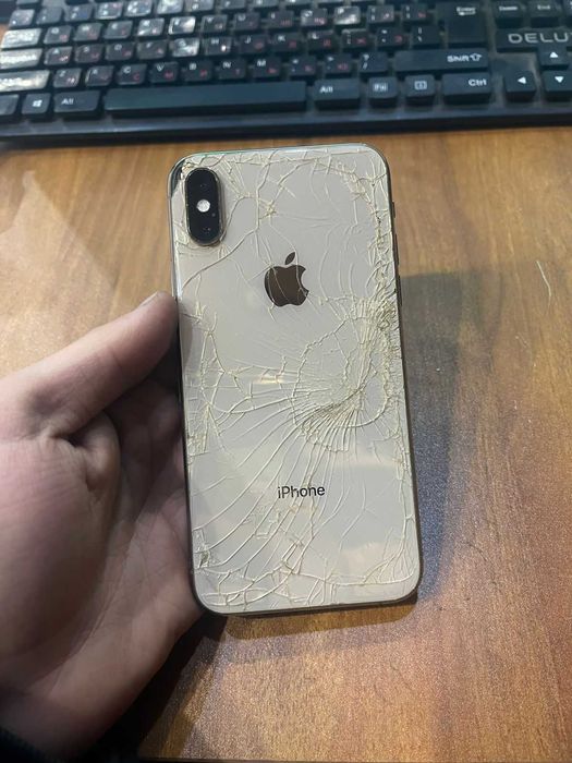 Продам Iphone Xs