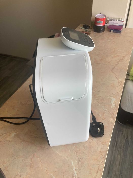 Електрически уред за приготвяне на адаптирано мляко Tommee Tippee