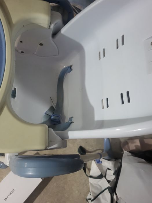 Стуль для кормления