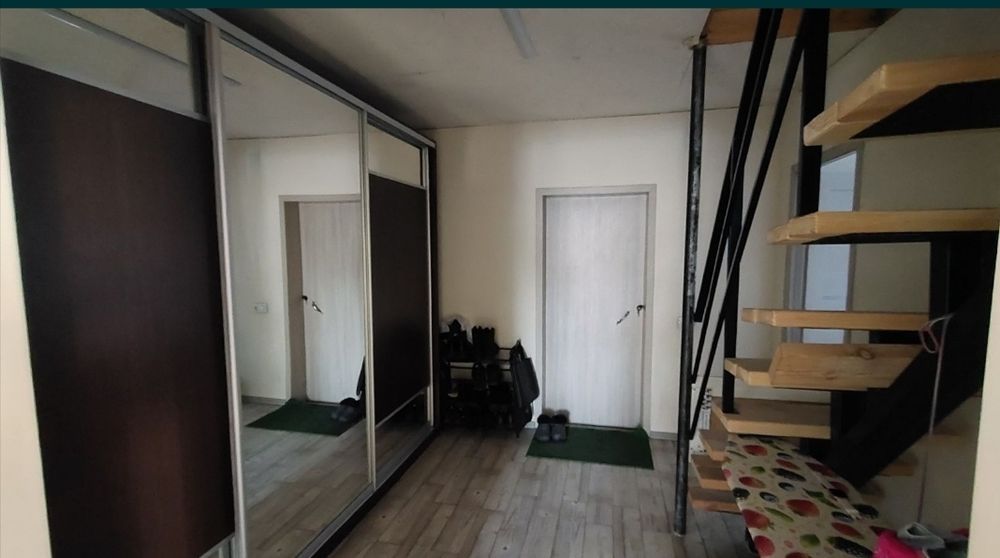 продам дом с мансардой