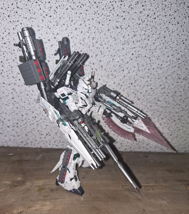 Gundam - model kit