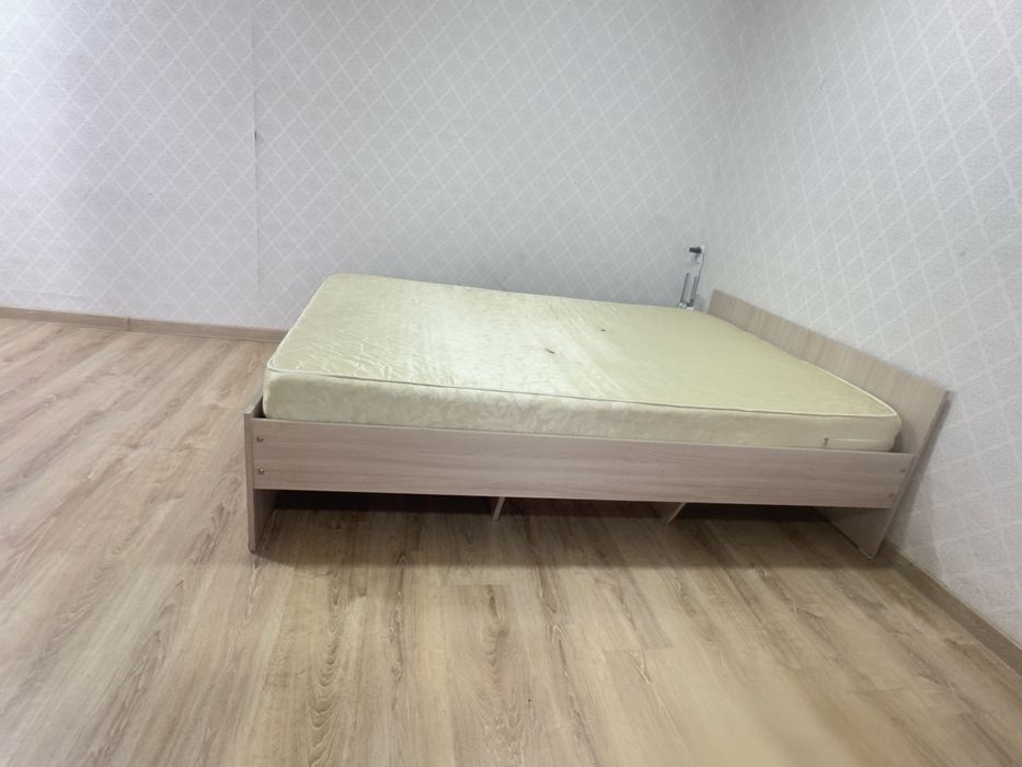 Кровать 2х сп 140*200