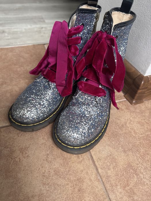 Ghete fetita dr Martens nr 28