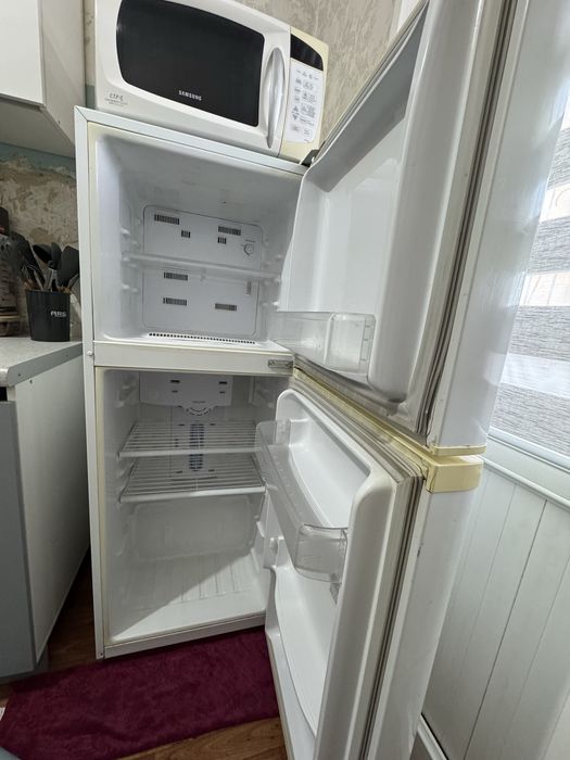 Холодилнйк самсунг сатылады