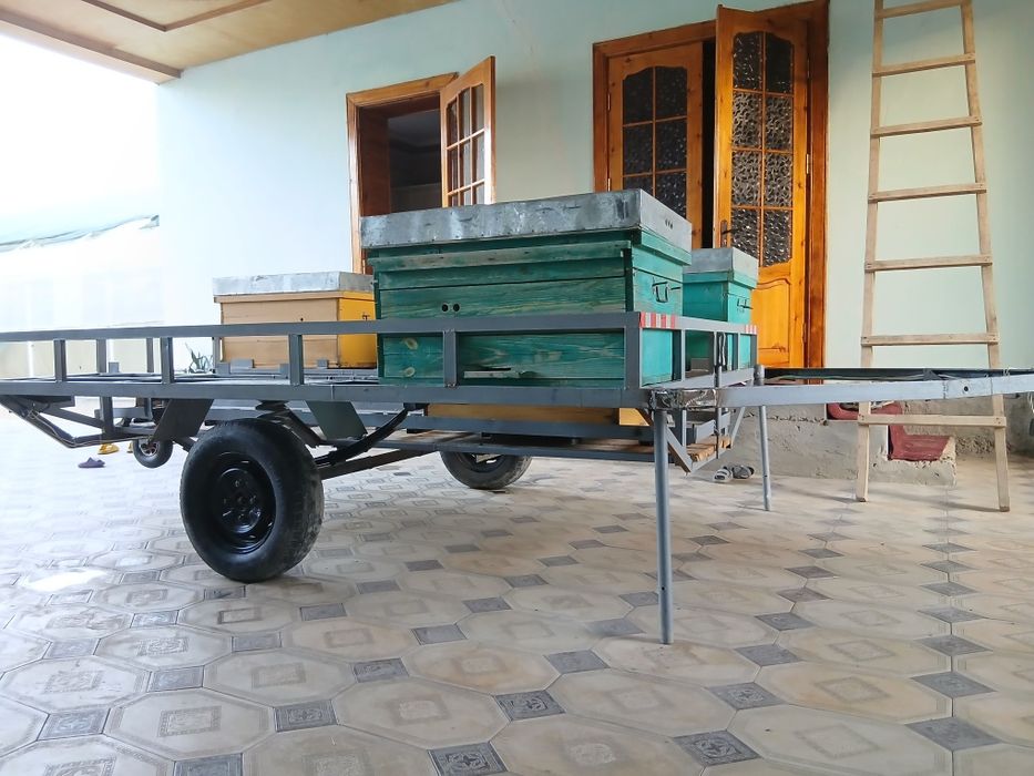 Asalarilar uchun  pritsep