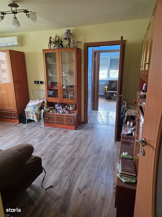 Sagului - Etaj 2 - Bloc Izolat - 3 Camere - Debara - Centrala Proprie