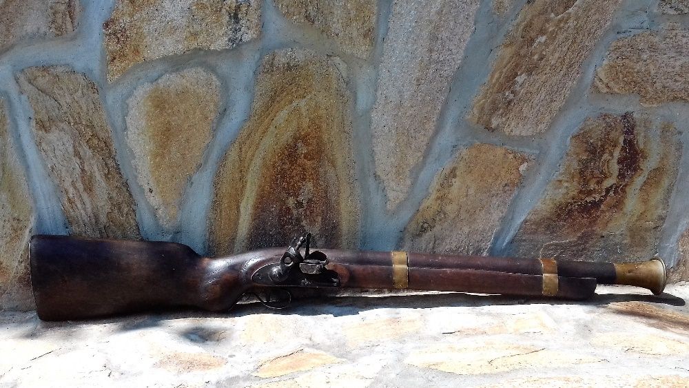 Стара кремъчна пушка - тромбон