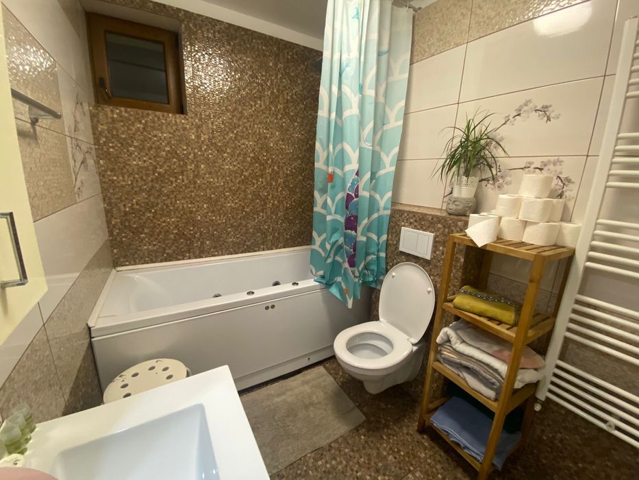 Apartament la cazare pensiune parcare hotel ap studio garsoniera