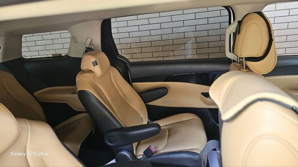 KIA CARNIVAL 2023 (Koreyski)