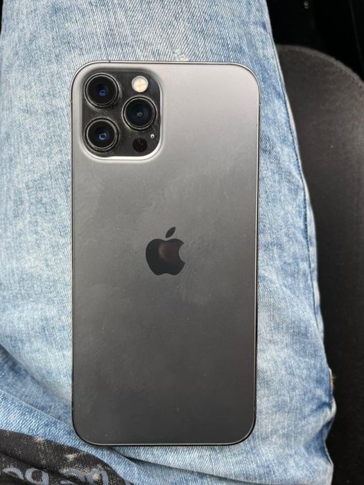 Айфон 12 про макс