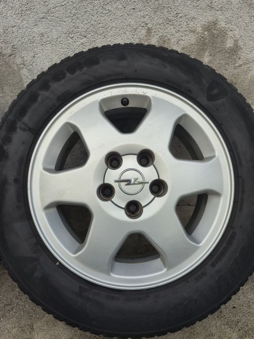 Алуминиеви джанти  с гуми за Опел/Opel 15 цола 5х110