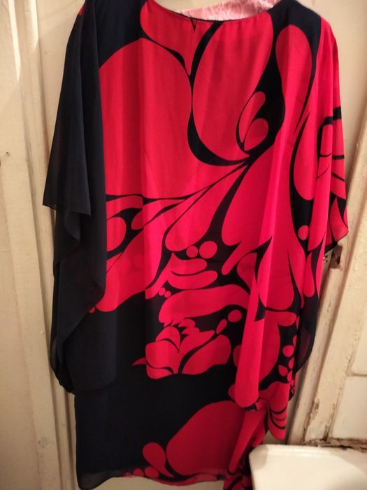 Платья женские, на выход