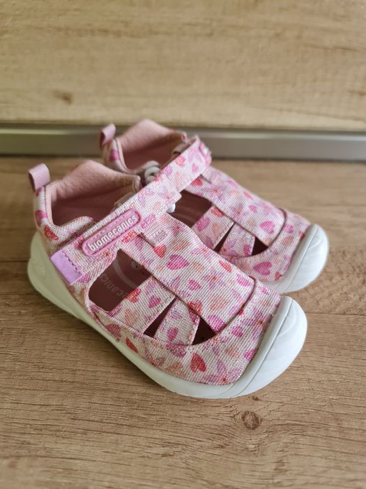 Детски сандали - различни размери