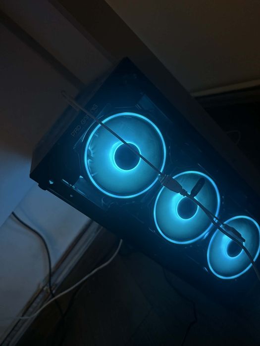 PC gaming asus prețul este negociabil
