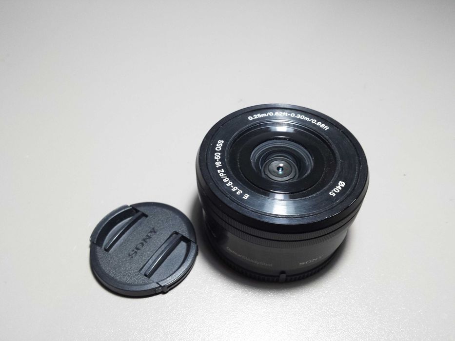 Sony A6300 + Два Обектива