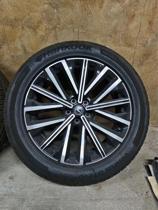 Резина с дисками на Чанган Юни-К