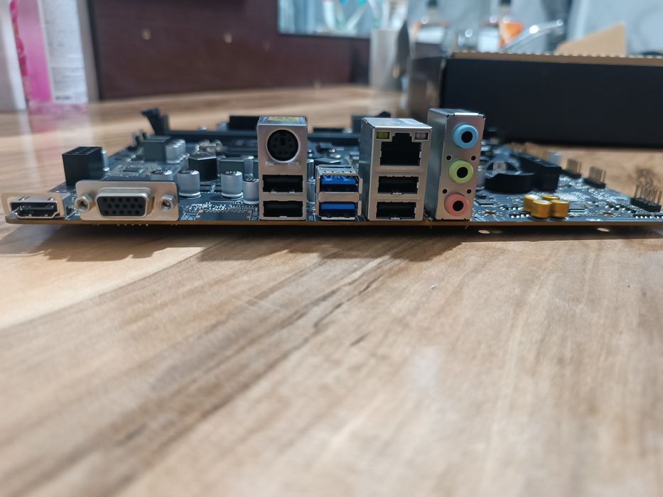 Материнская плата MSI H510M-A PRO