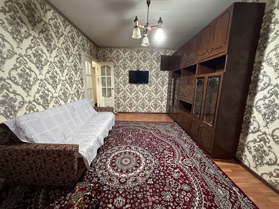 Сдаётся 2 комнатная квартира Мирзо Улугбекский район массив Феруза