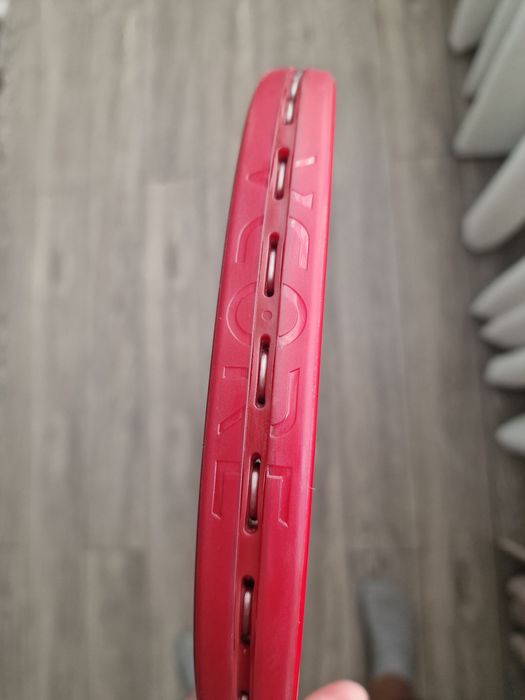 Vand racheta Yonex V core 98 2026