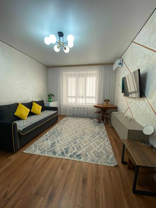 продам Евро 2 комн квартиру в центре