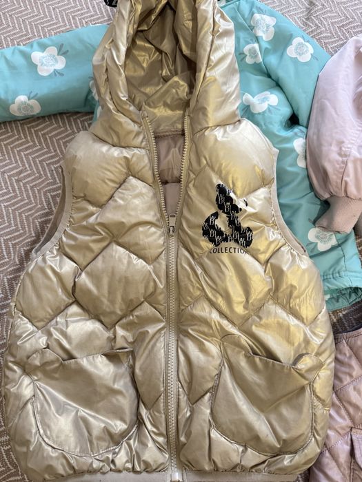 Куртки на девочку