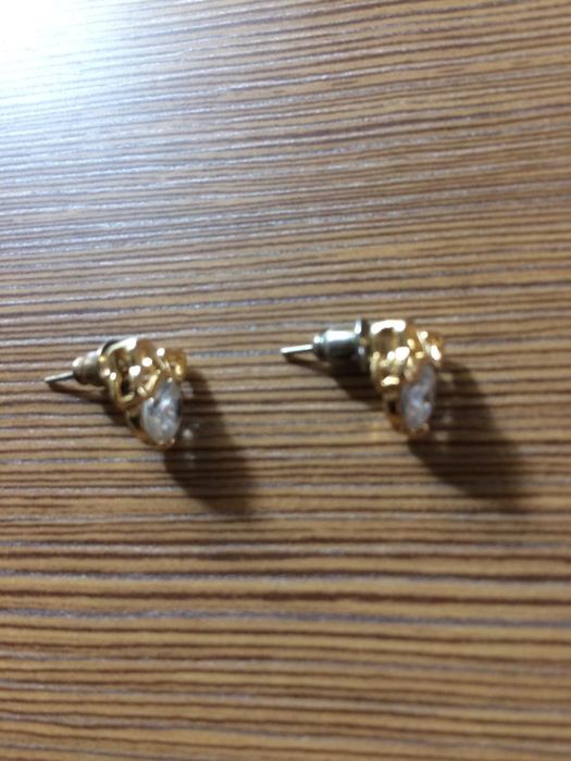 Серьги из медицинского метала