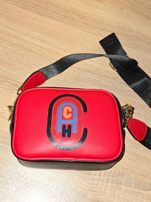 Coach прекрасна дамска чанта