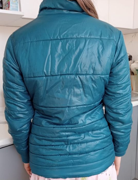 Продам куртки Недорого!