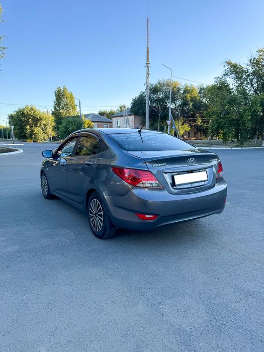 Hyundai accent 2023