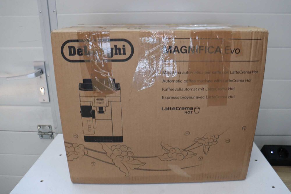 De'Longhi Magnifica Evo, Кафемашина, 1450W, 1,8л ECAM292.81 Latte