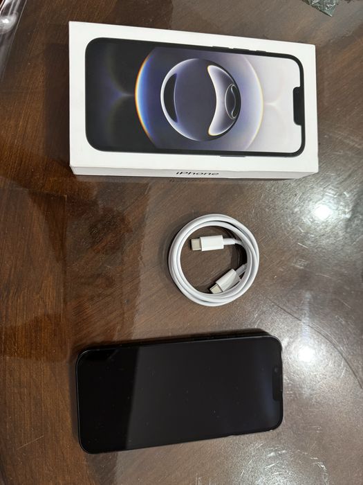 Iphone 16e nou inca in garantie