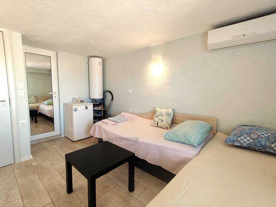 Дава се под наем Едностаен апартамент в Несебър - 20 кв.м за 128 € - Снимка #3