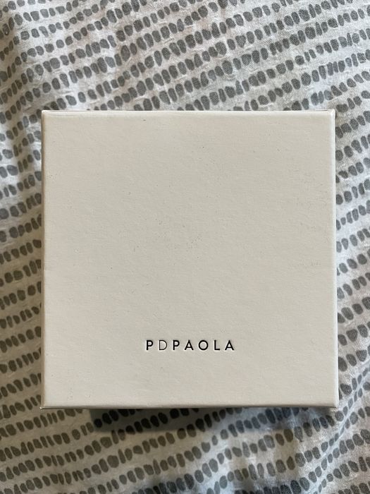 Колие Pdpaola (символ P)