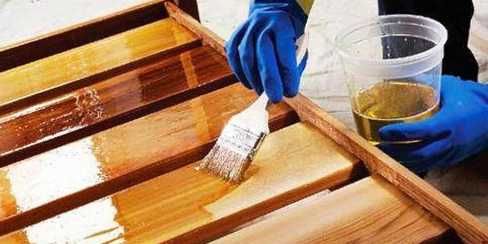 Лак на основе алкидно-уретановых смол от компании Belinka