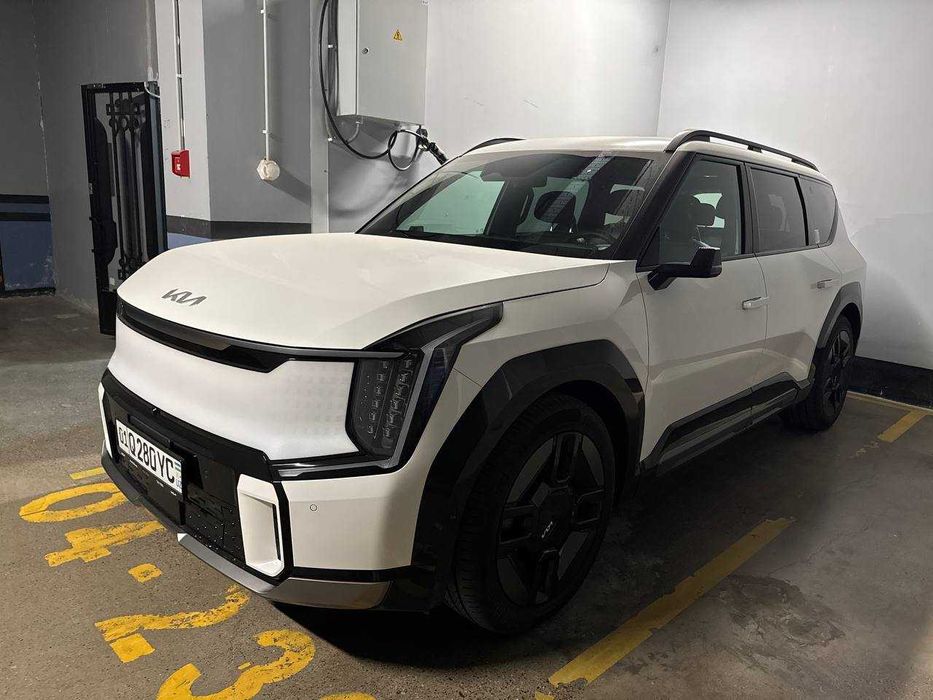 KIA EV9 GT-Line, 2024 года, официальная фулл версия