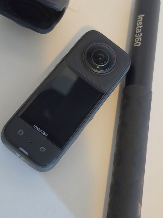 Insta 360 X3 camera video