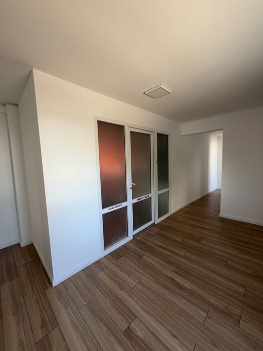 Spațiu comercial/birou de închiriat Obcini – Suceava, Str. Victoriei